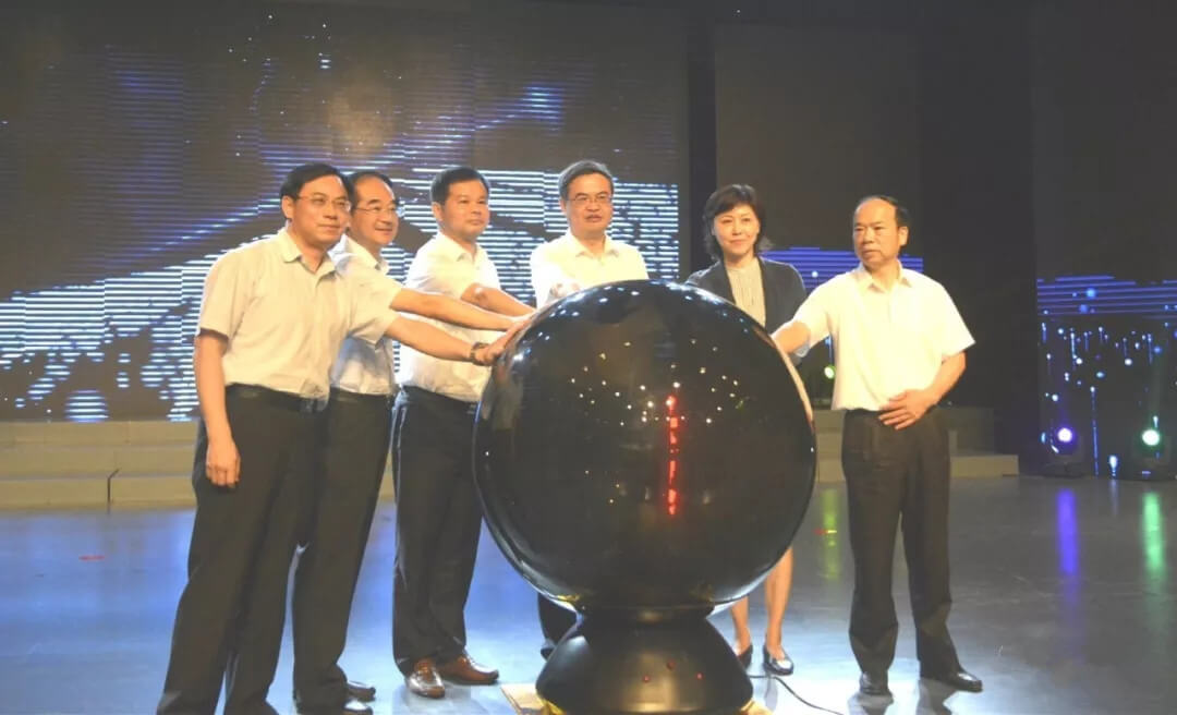 1534932564295972.jpg 640.webp (2)_副本.jpg